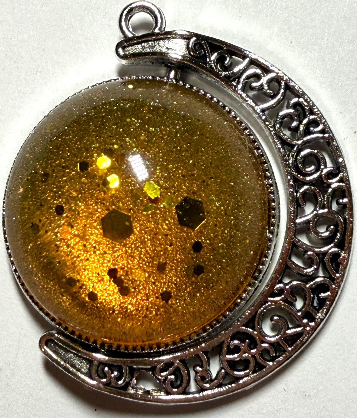 Pendant- Medium Round Custom Designed