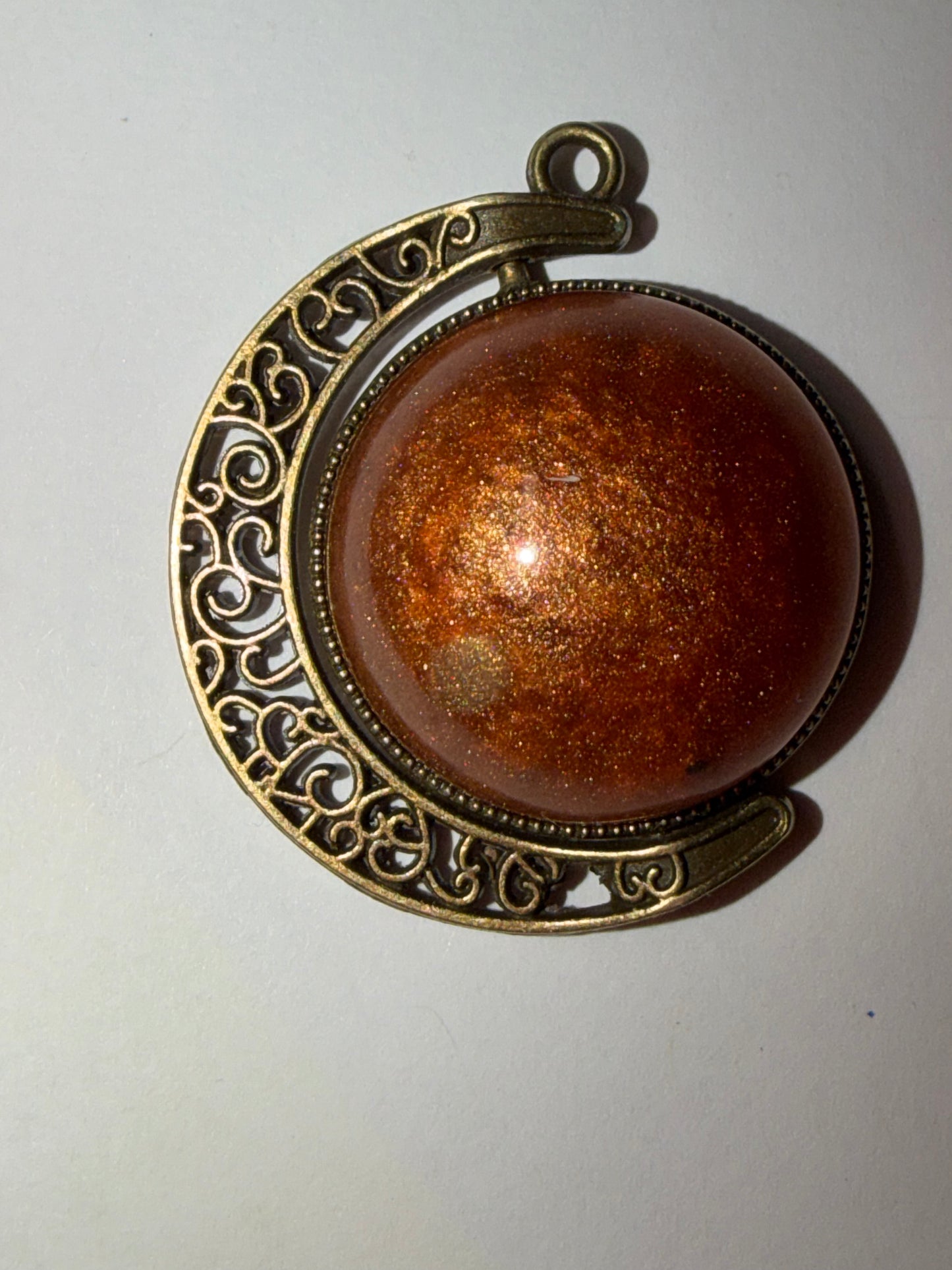 Pendant- Medium Round Design Options