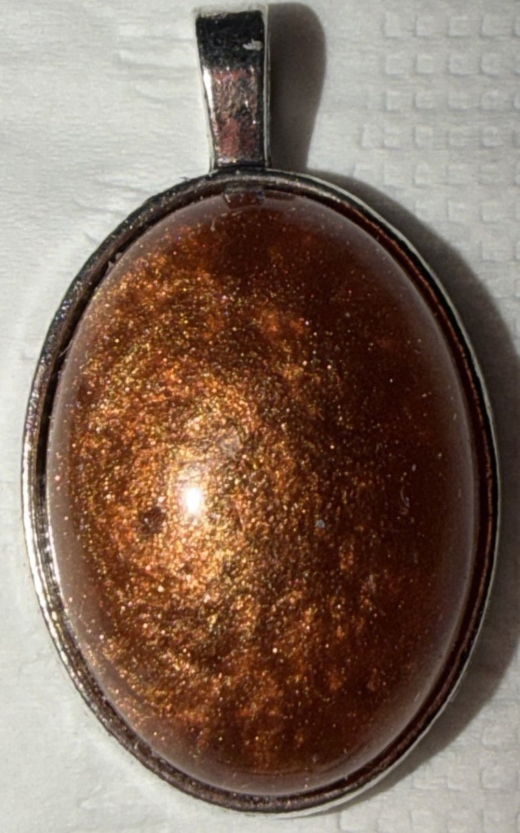 Pendant- Medium Oval Design Options
