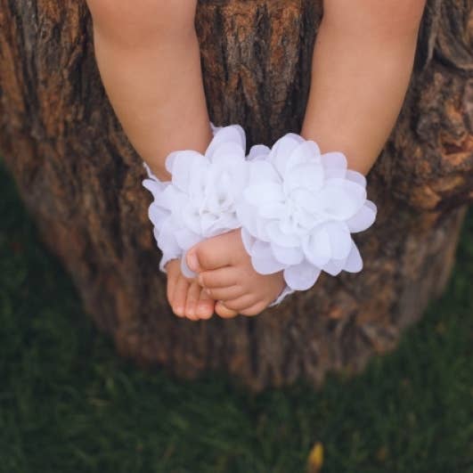 White Flower ToeBlooms Handmade Heirloom Barefoot Baby Sandals