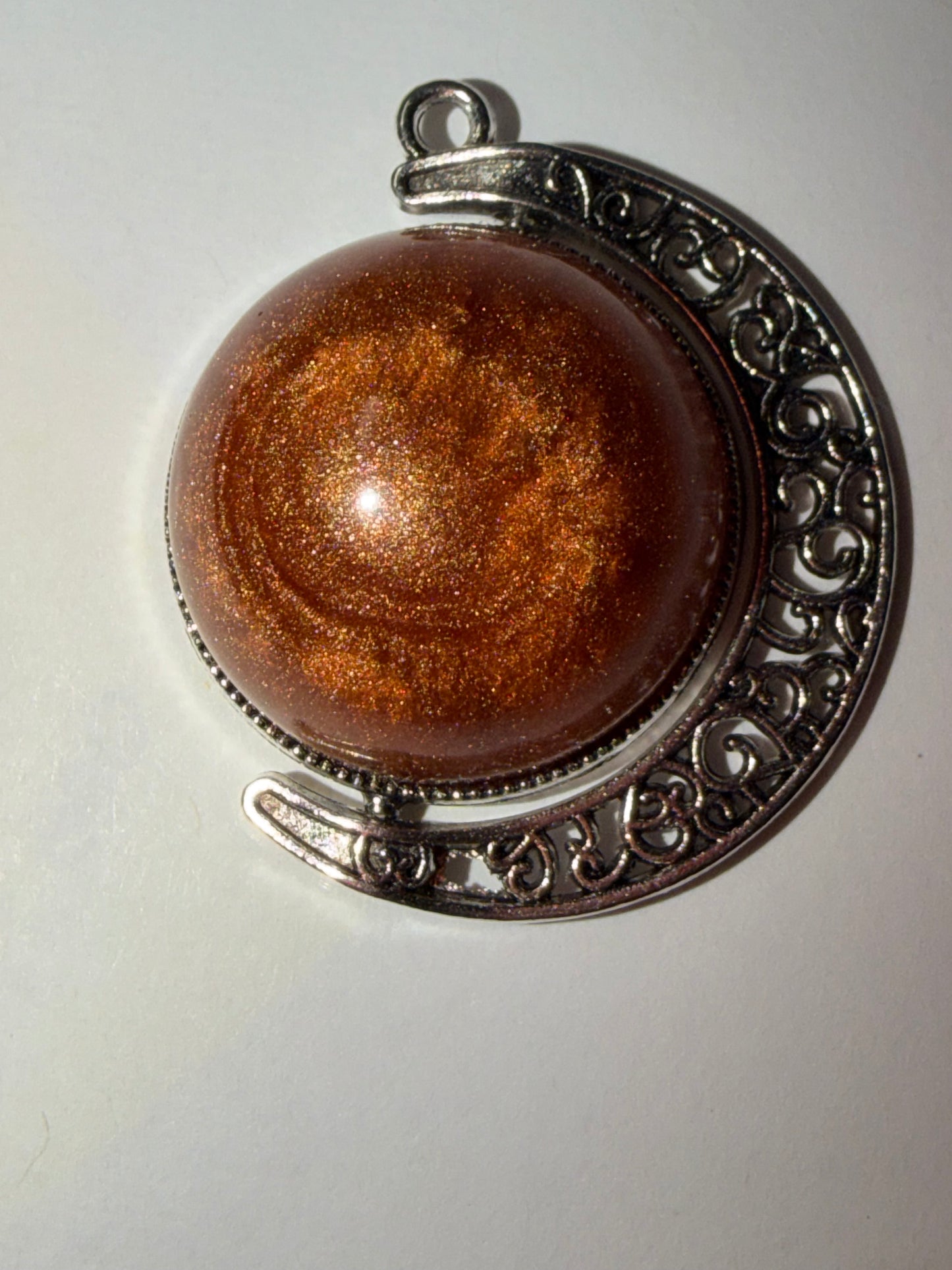 Pendant- Medium Round Design Options