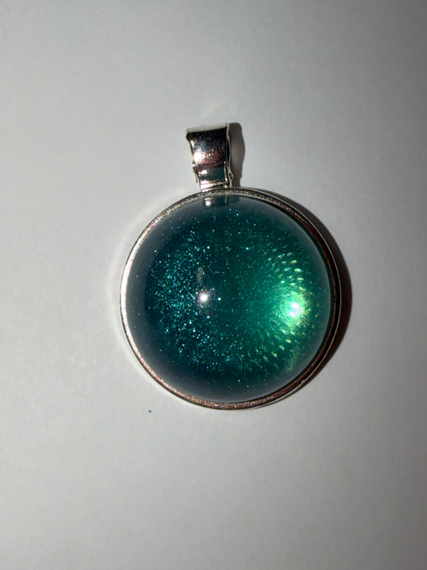 Pendant- Medium Round Design Options
