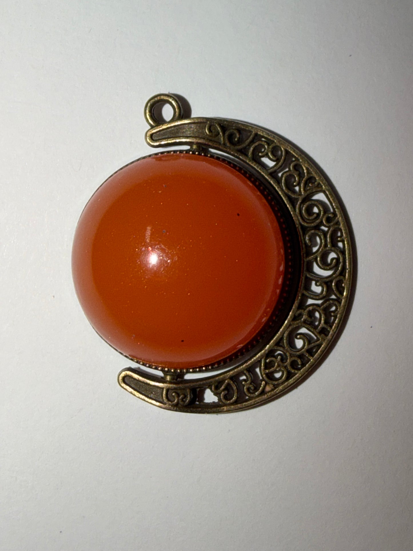 Pendant- Medium Round Design Options