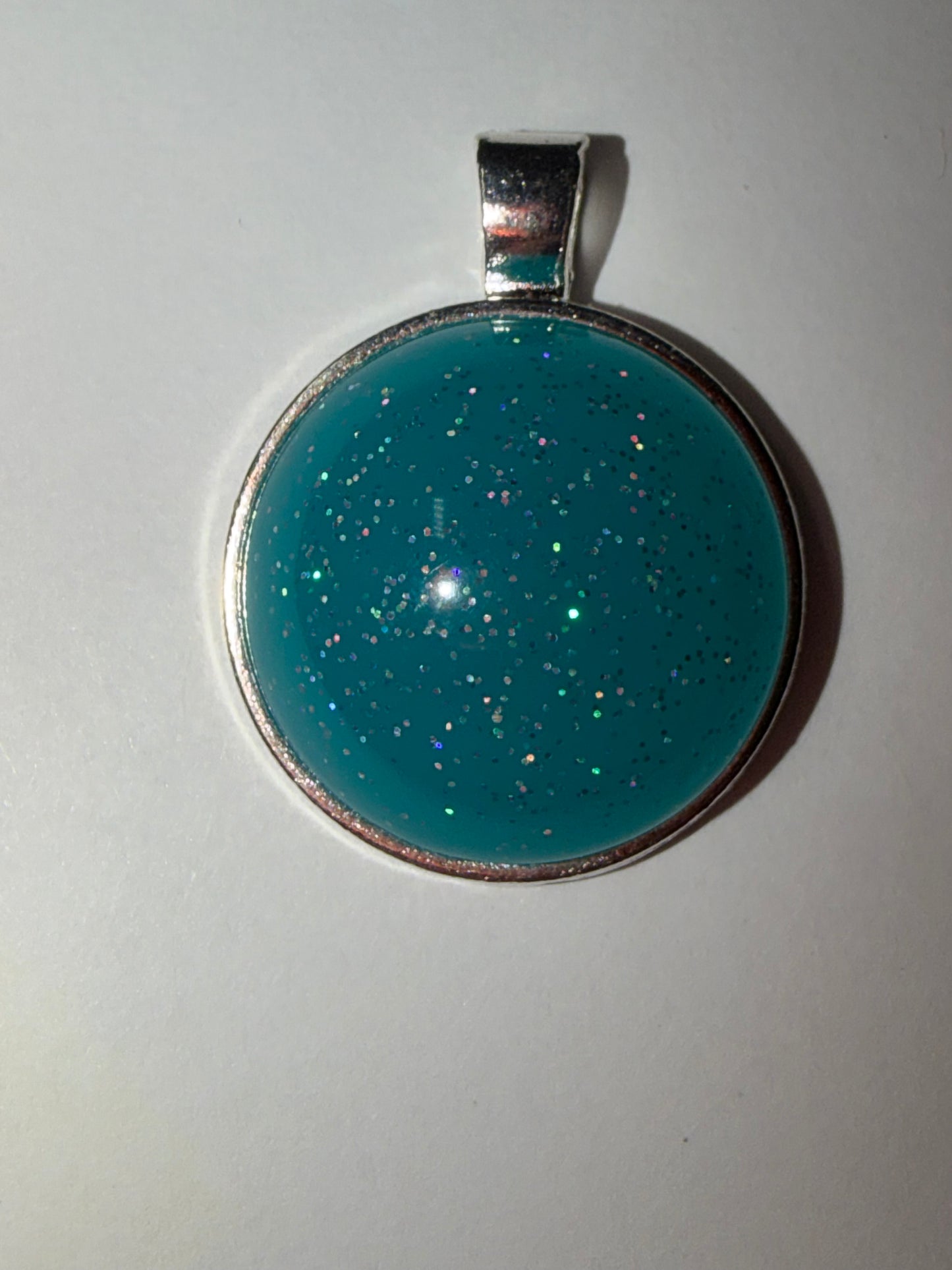 Pendant- Medium Round Design Options