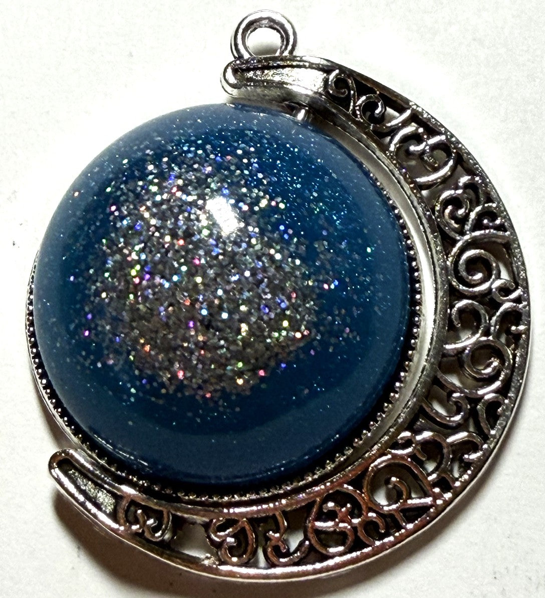 Pendant- Medium Round Custom Designed
