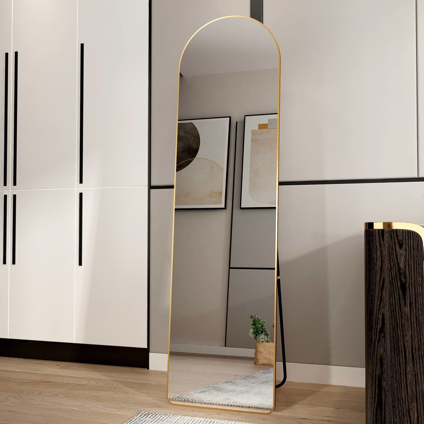 The 1st generation of floor mounted full length mirrors. Aluminum alloy metal frame arched wall mirror, bathroom makeup mirror, bedroom porch, wall mounted. Gold 60 "* 16.5"W115158172